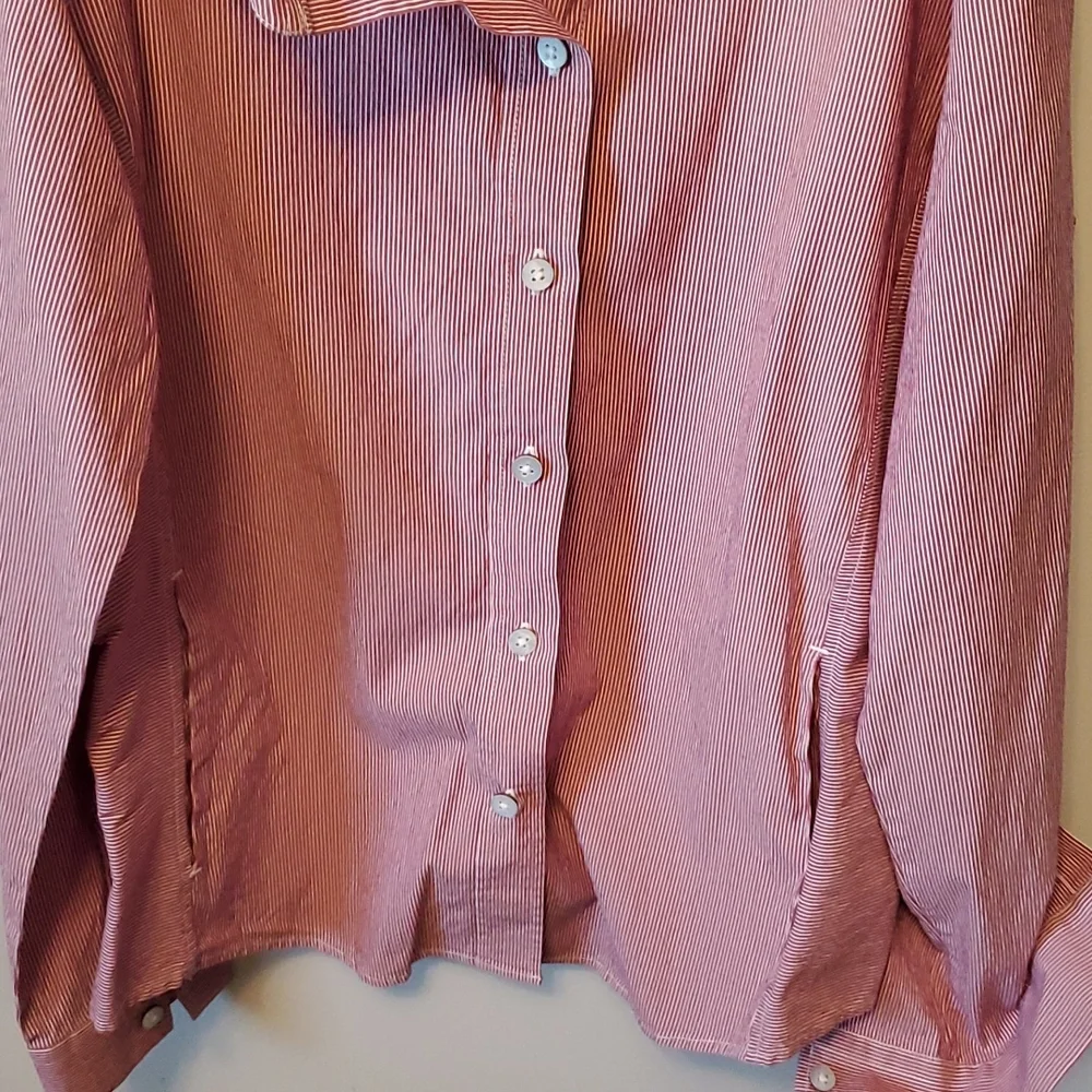 Alara Burgundy Stripe Button Down Shirt. Size S - Picture 6 of 6